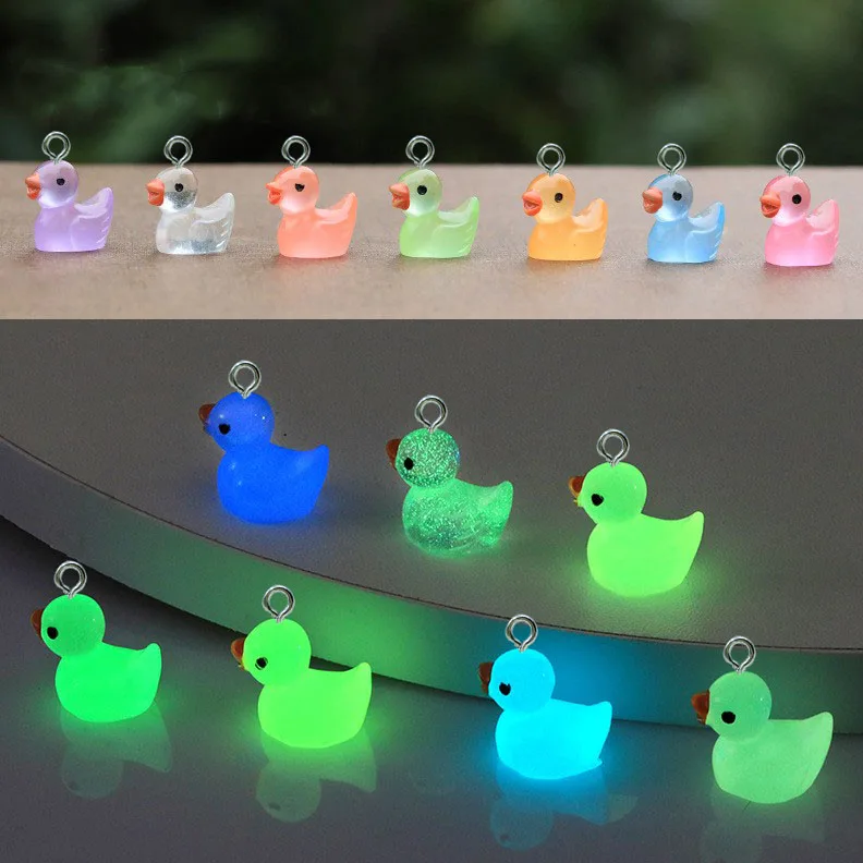 10Pcs 3D Noctilucent Duck Rrëshirë Vëth Charms e Telefonit Keychain Rrathë Varëse për Bizhuteri Bërë DIY Materiale Gjetjet . ' - ' . 1