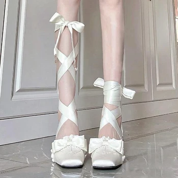 RE Lolita Ëmbël frëngjisht Stil Mëndafshi Fashë Baletit Këpucë të Grave Sheshin Gishtin Bowtie Gratë Pompa Elegante shën valentinit Këpucë